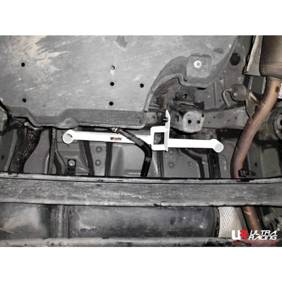 Ultra Racing Rear Lower Brace for Toyota Prius VW30